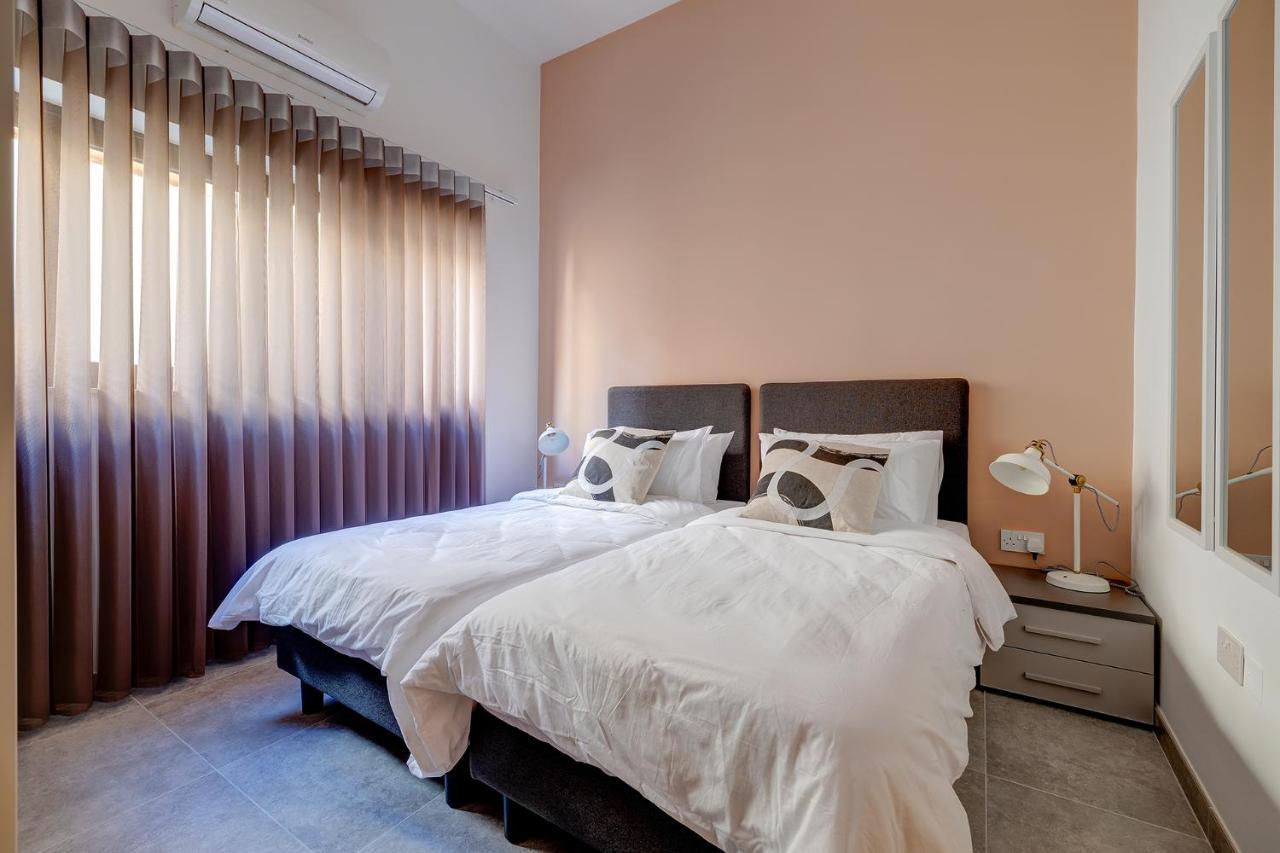 Modern 3Br Apartment In Sliema'S Desirable Locale Buitenkant foto