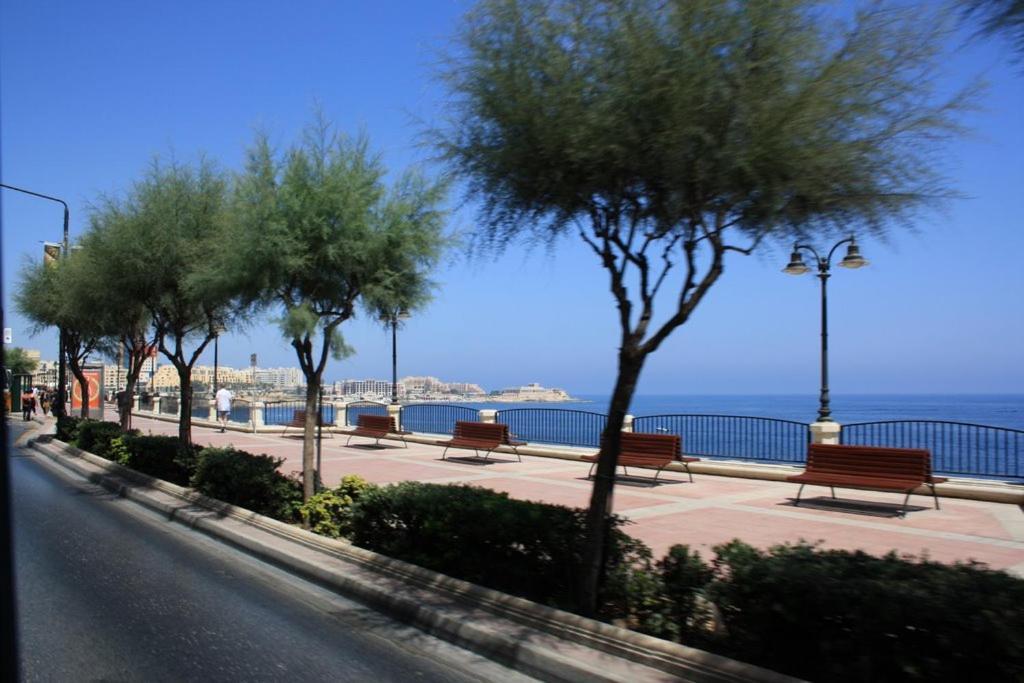 Modern 3Br Apartment In Sliema'S Desirable Locale Buitenkant foto